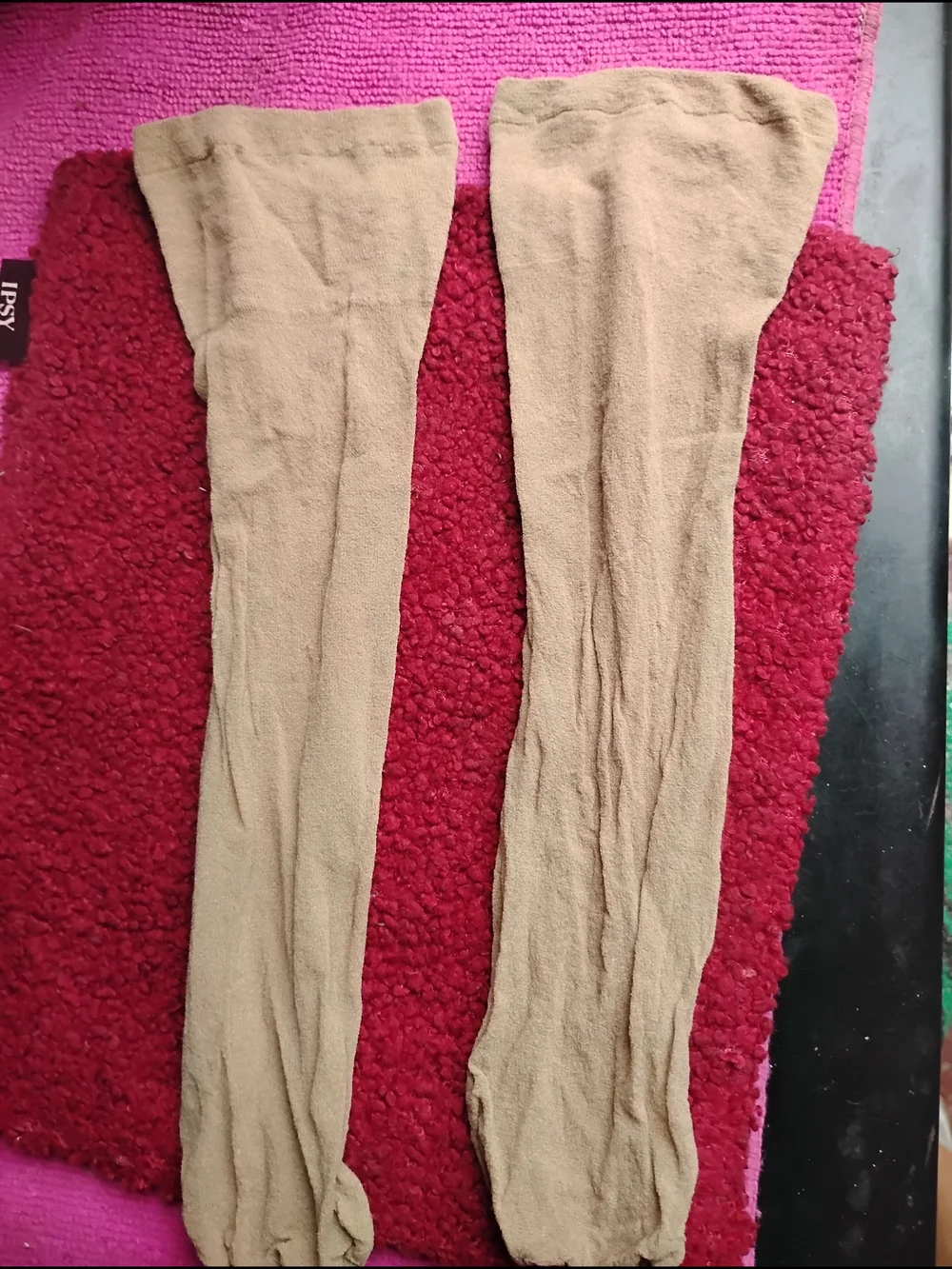 Nude Women’s Sheer Hosiery Knee Highs